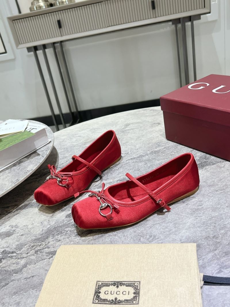 Gucci Low Shoes